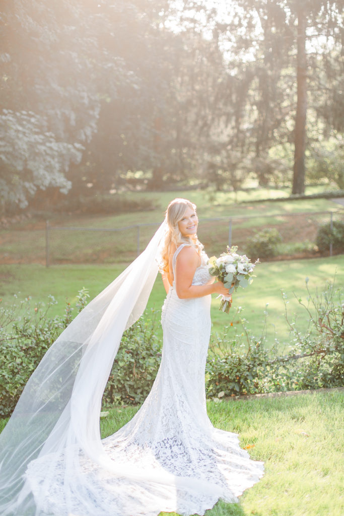 new jersey backyard wedding photography light and airy veil swoop