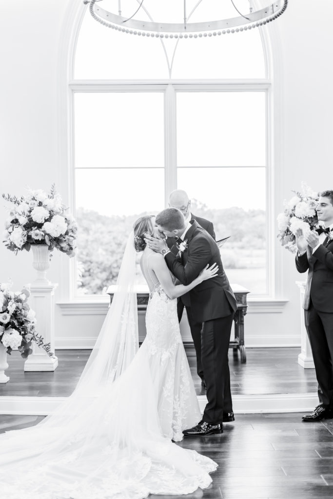 new jersey light and airy wedding photography at the park savoy estate florham park