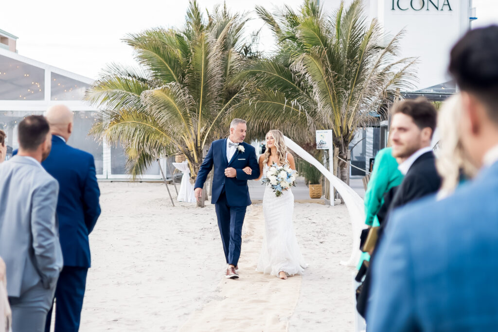 icona diamond beach wedding photography