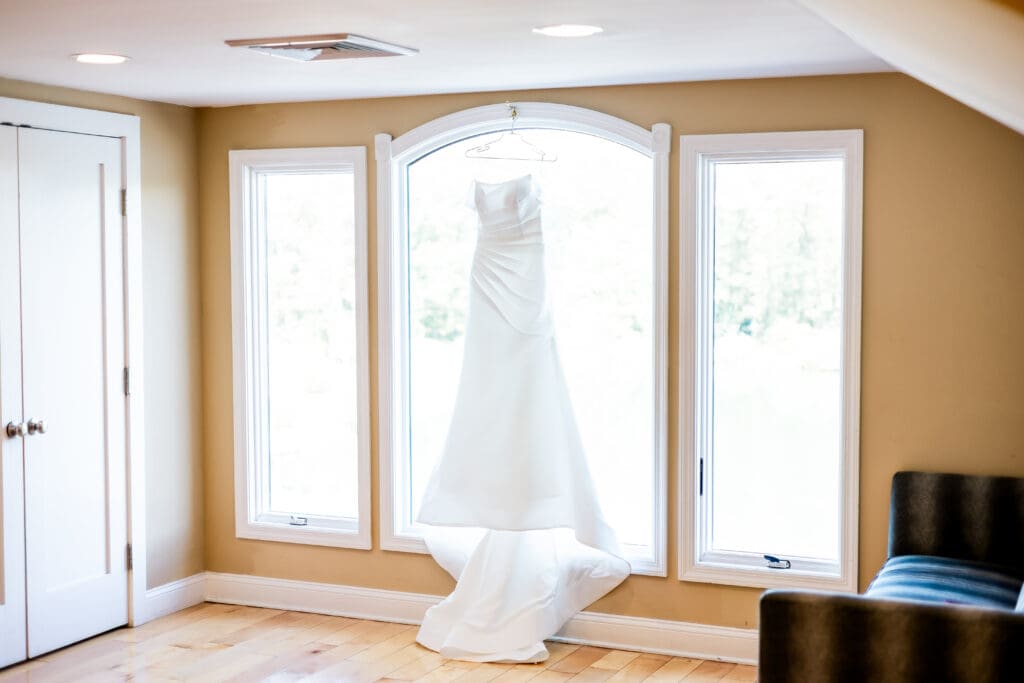 rock island lake club wedding photography by new jersey wedding photographers