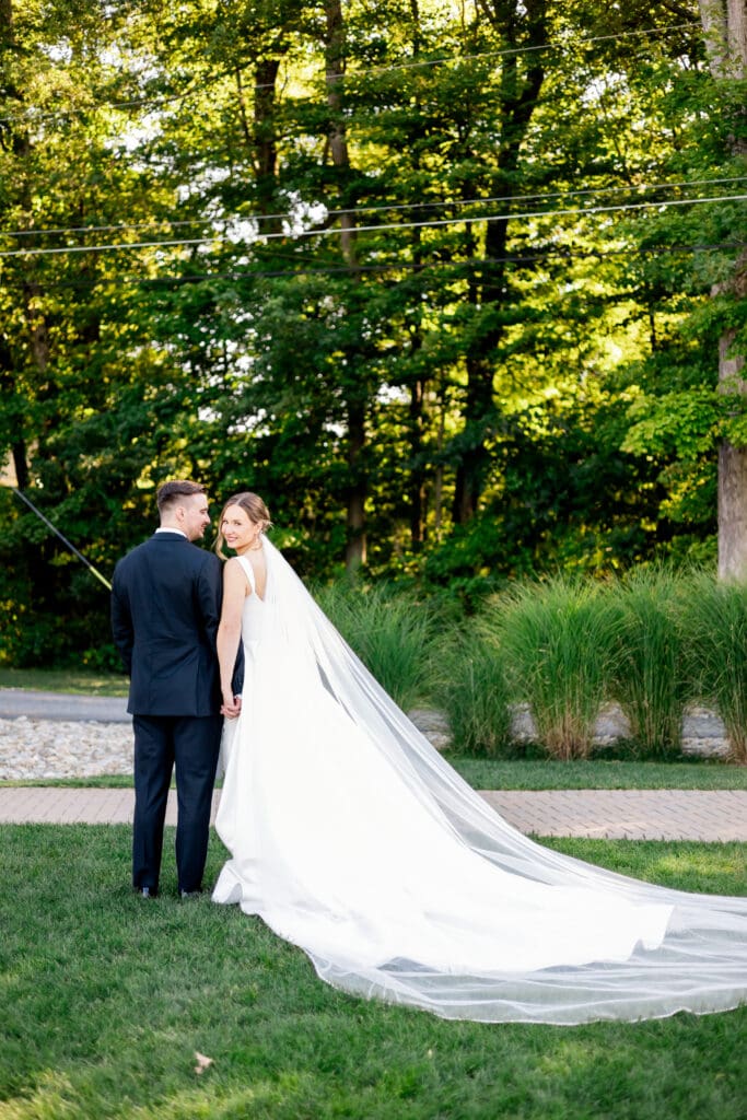 rock island lake club wedding photography by new jersey wedding photographers