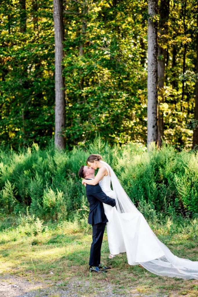 rock island lake club wedding photography by new jersey wedding photographers