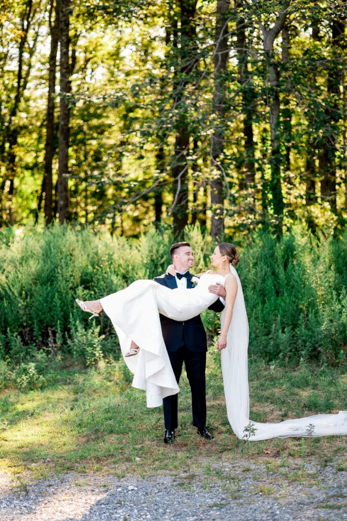 rock island lake club wedding photography by new jersey wedding photographers