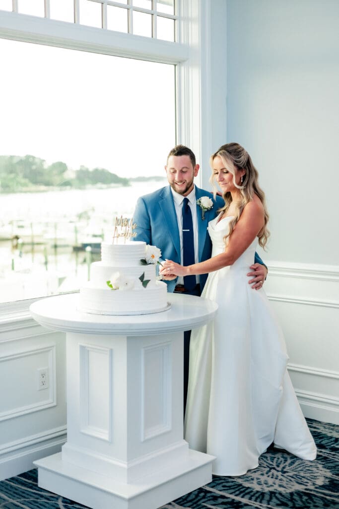 crystal point yacht club wedding photography