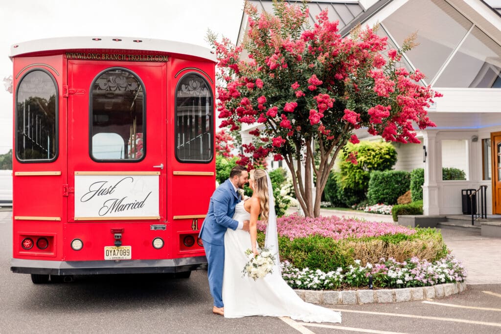 crystal point yacht club wedding photography