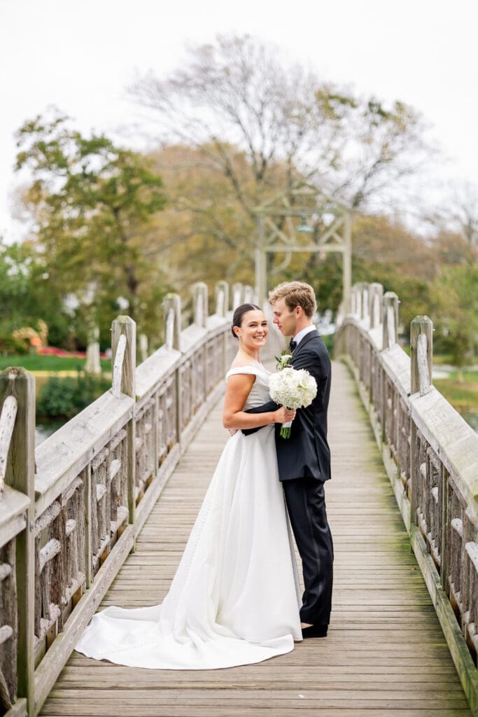 crystal point yacht club wedding photography