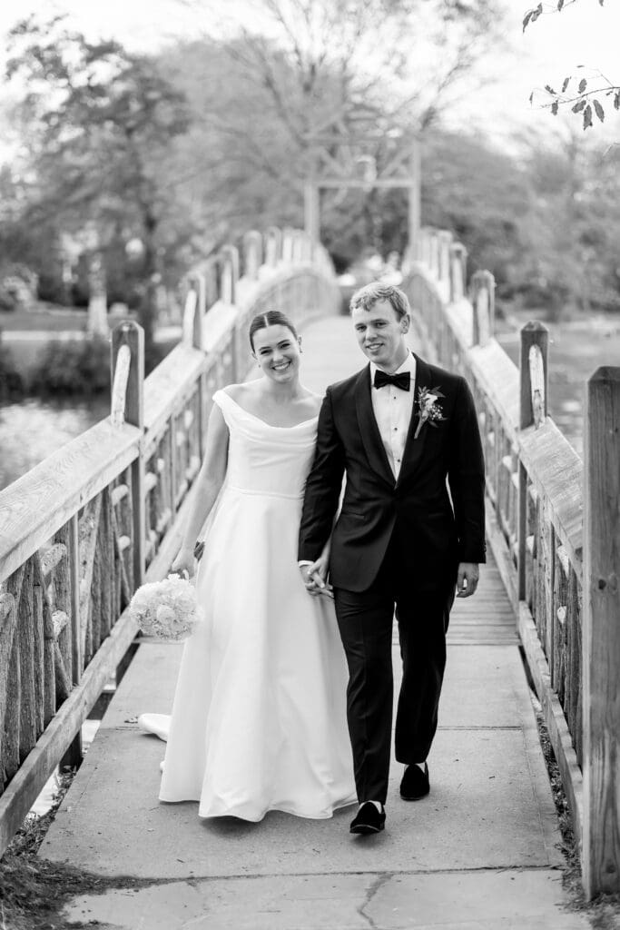 crystal point yacht club wedding photography